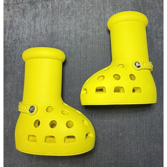 MSCHF X CROCS BIG YELLOW BOOTS CROCS SIZE 6 NEW WITH BOX main image 12